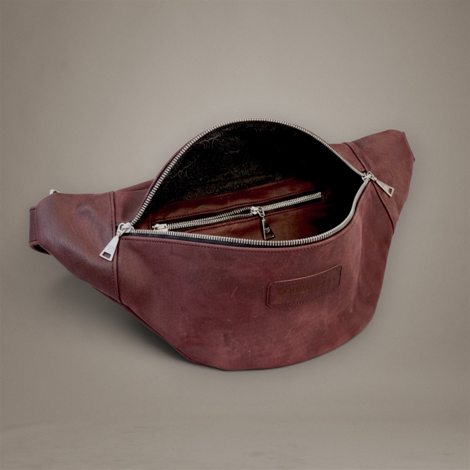 Belly Bag's „Chrissi“