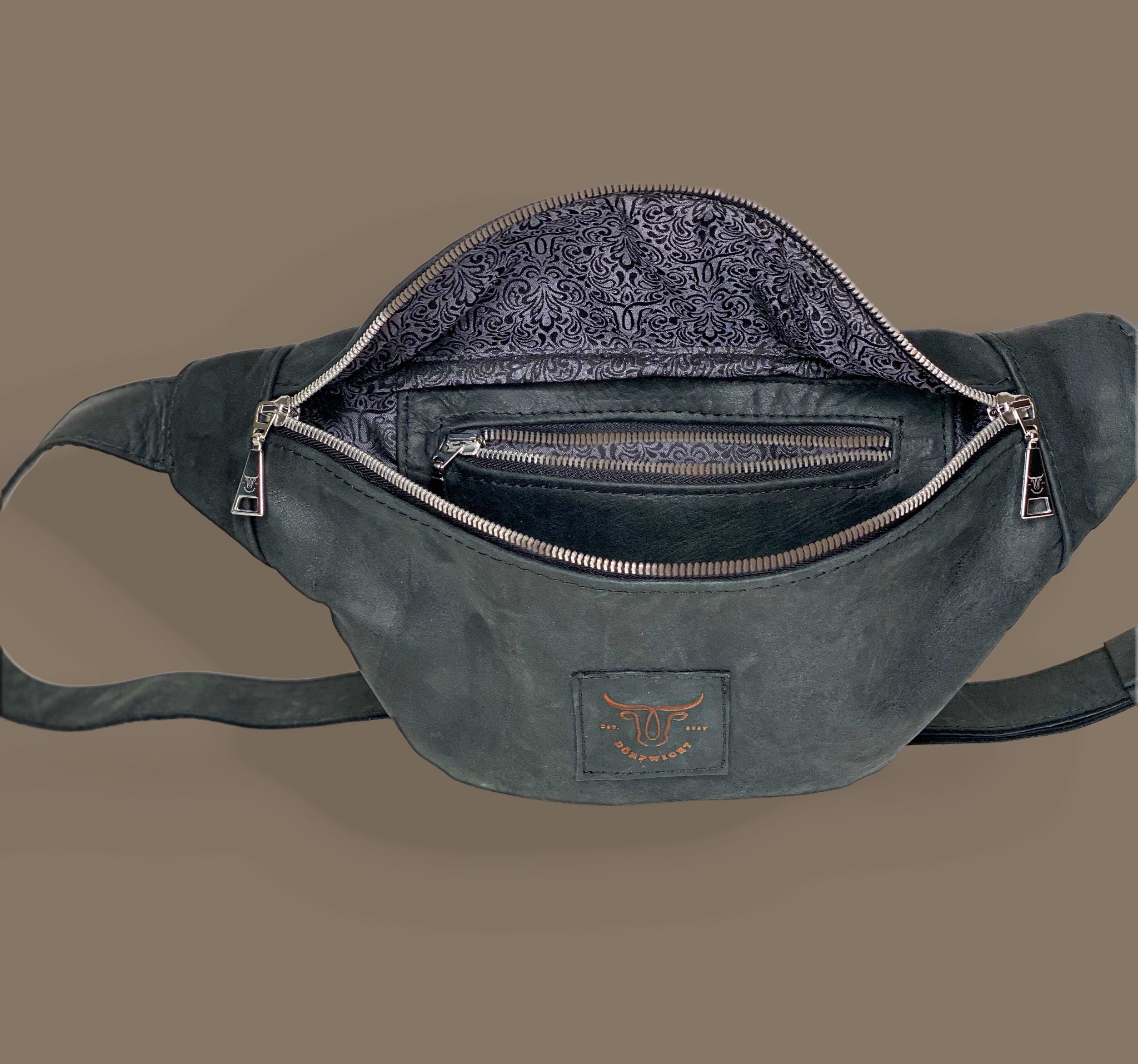 Belly Bag's „Chrissi“