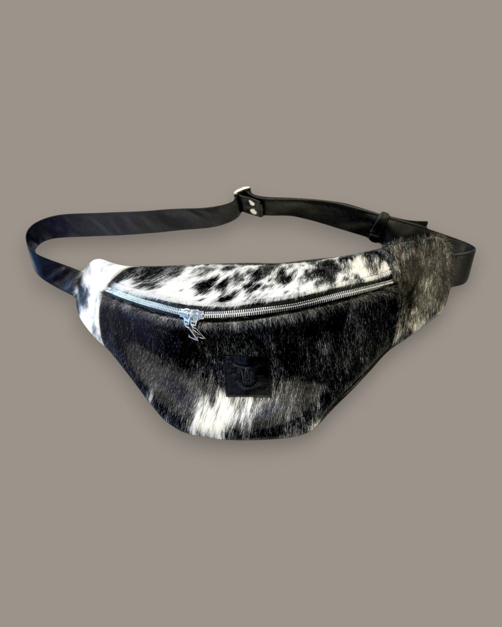 Belly Bag's „Chrissi“ Kuhfell
