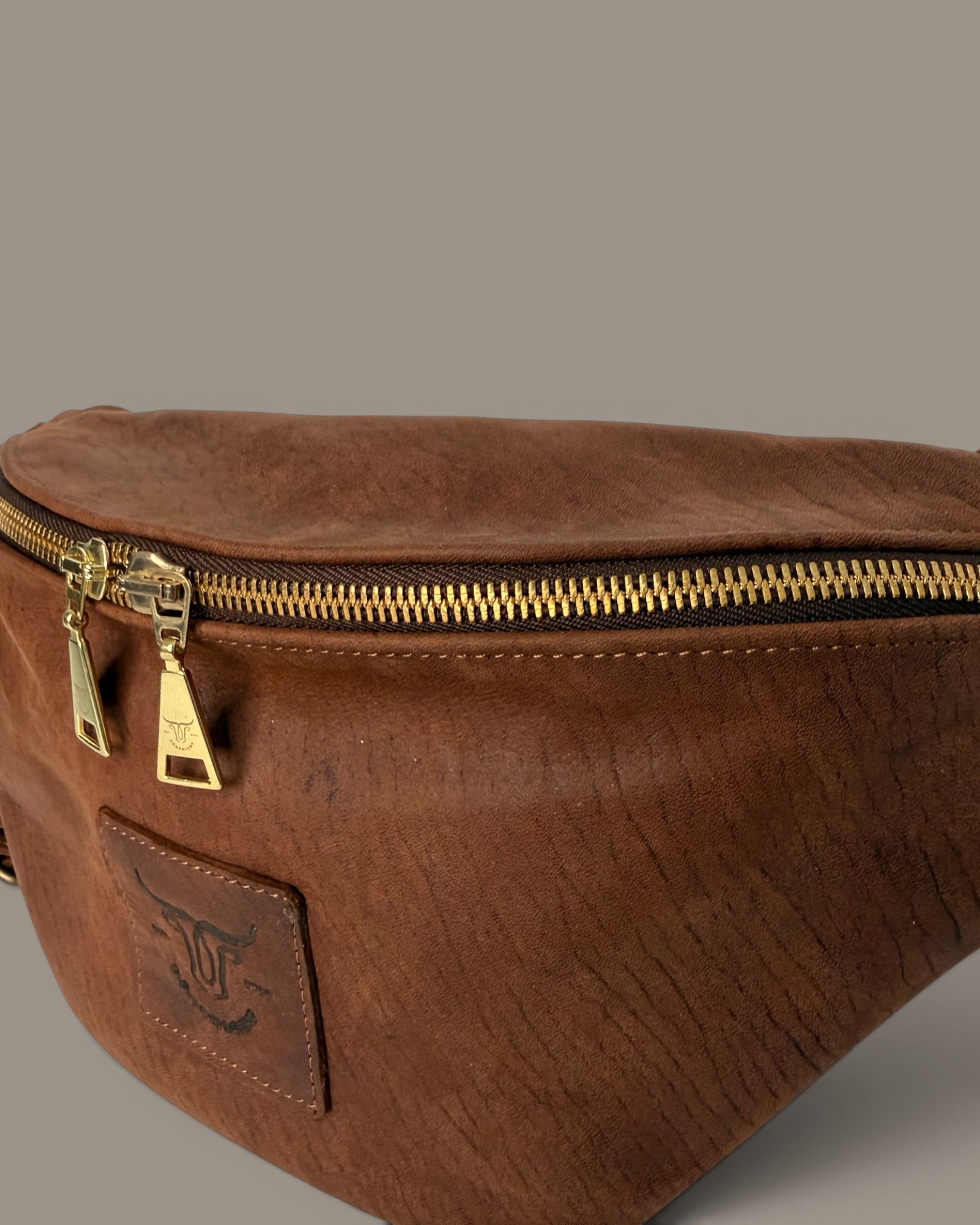 Belly Bag's „Chrissi“