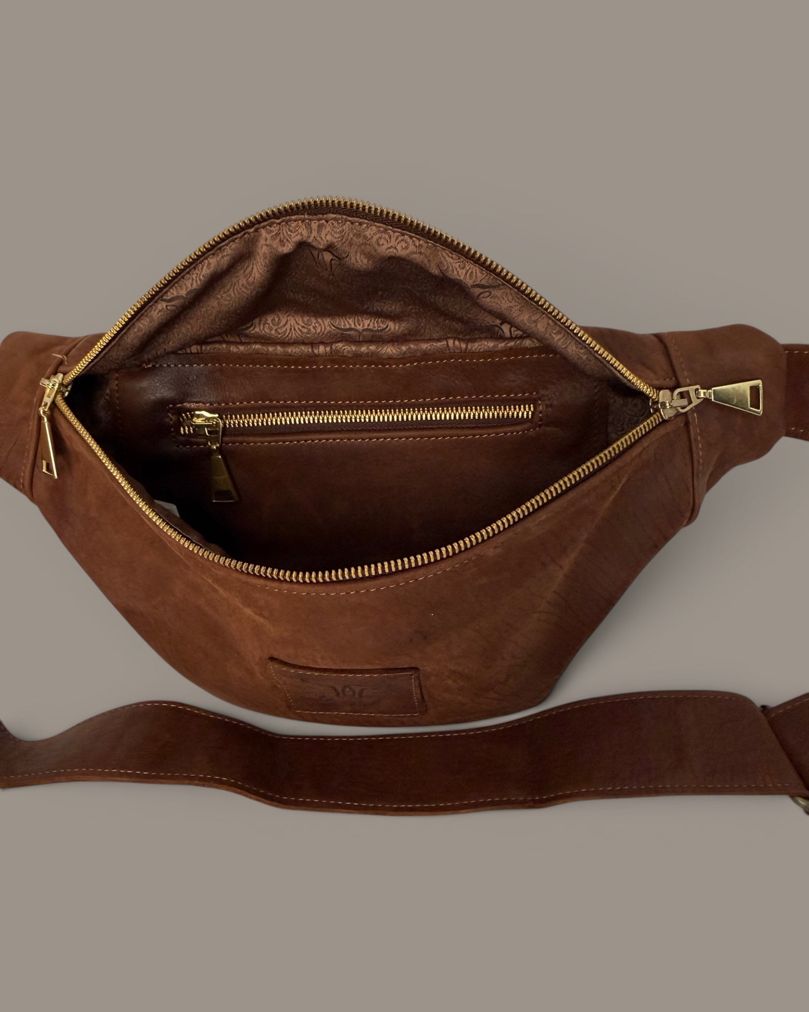 Belly Bag's „Chrissi“